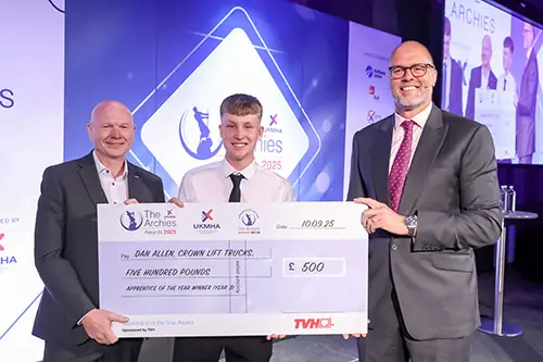 apprentice of the year 3 award