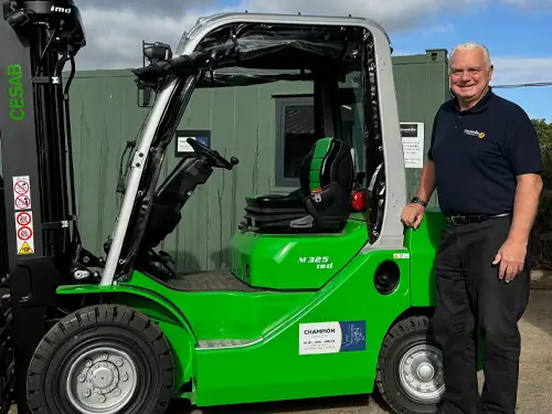 business leader featured 01